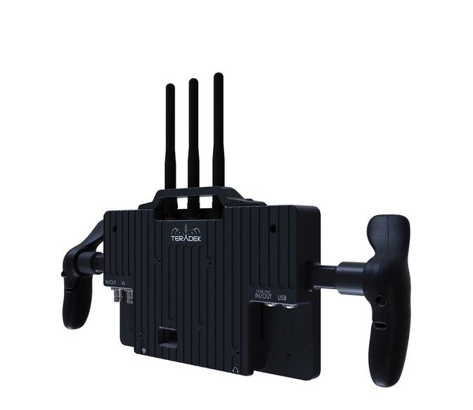 SmallHD 703 Bolt 7" Wireless Director's Monitor Bundle (V-Mount)