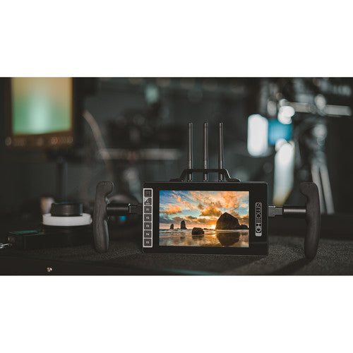 SmallHD 703 Bolt 7" Wireless Director's Monitor Bundle (V-Mount)