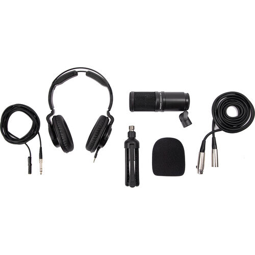 Zoom PodTrak P4 Portable Multitrack Podcast Recorder with Podcast Mic Pack Kit