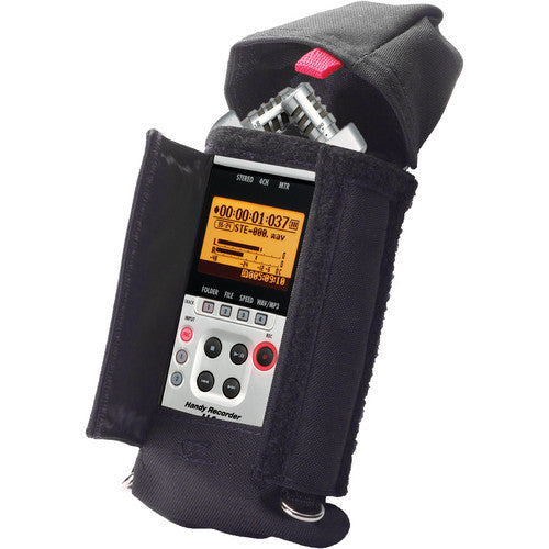 Zoom H4n Pro 4-Input / 4-Track Portable Handy Recorder Kit with Protective Case (Black)