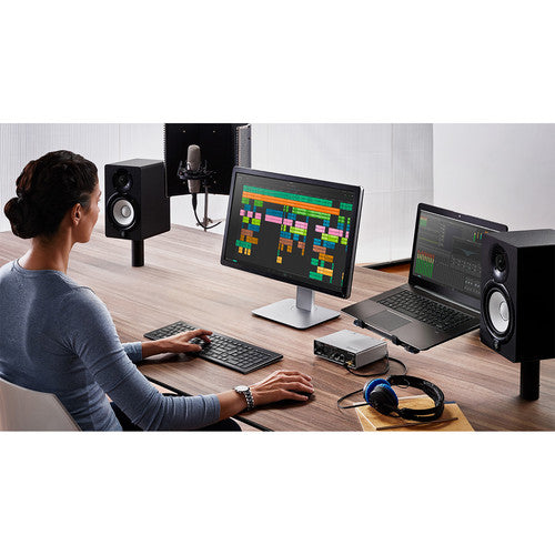 Blackmagic Design DaVinci Resolve Studio (Activation Card)