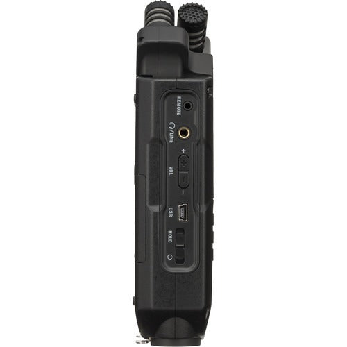 Zoom H4n Pro 4-Input / 4-Track Portable Handy Recorder with Onboard X/Y Mic Capsule (Black)