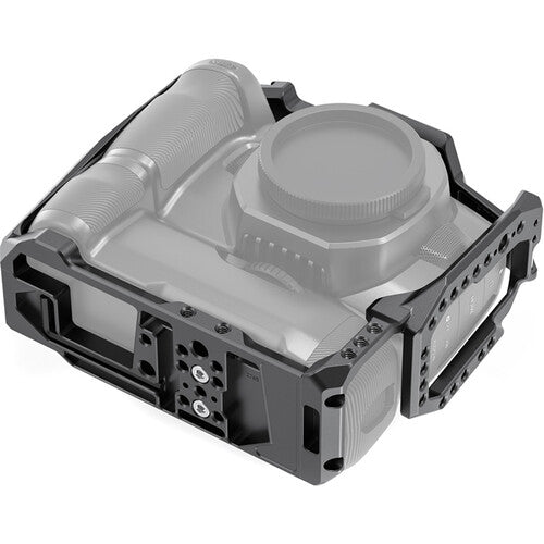 SMALLRIG CAMERA CAGE FOR BMPCC 4K &amp; 6K WITH BATTERY GRIP ATTACHED 2765