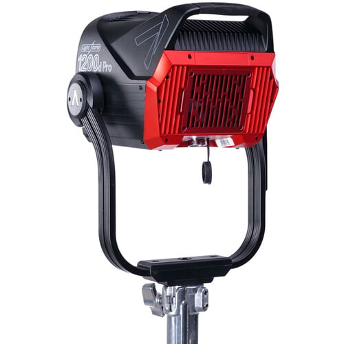 Aputure LS 1200d Pro 1200W LED WITH BOWENS MOUNT HYPER REFLECTOR SET