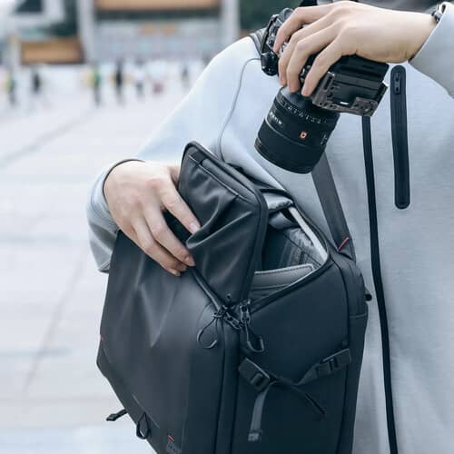 Ulanzi BP09 Camera Backpack 22L (Black)