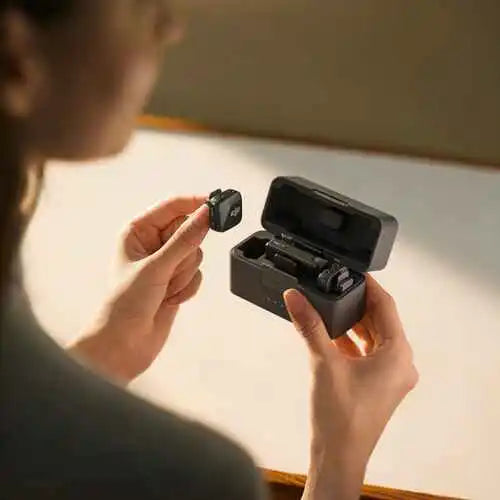 DJI Mic Mini 2-Person Compact Wireless Microphone- 1 Year Manufacturing Warranty