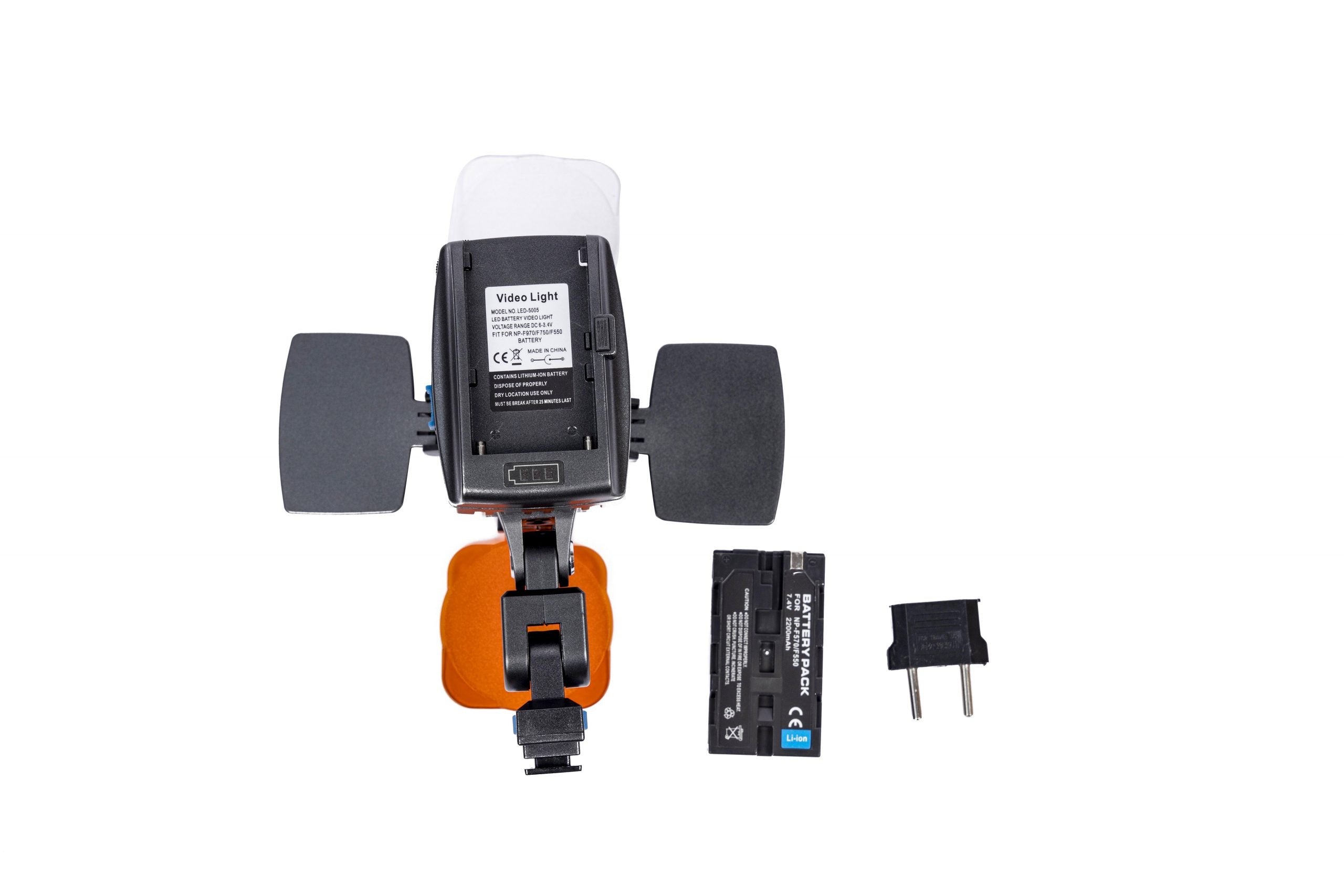 PROMAGE PROFESSIONAL VIDEO LIGHT -5005PROMAGE PROFESSIONAL VIDEO LIGHT VL-015/LED5080all
