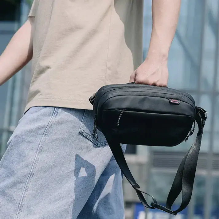 Ulanzi TRAKER Travel Chest Bag (BP08)