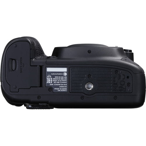 Canon EOS 5D Mark IV DSLR Camera with 24-70mm f/4L Lens