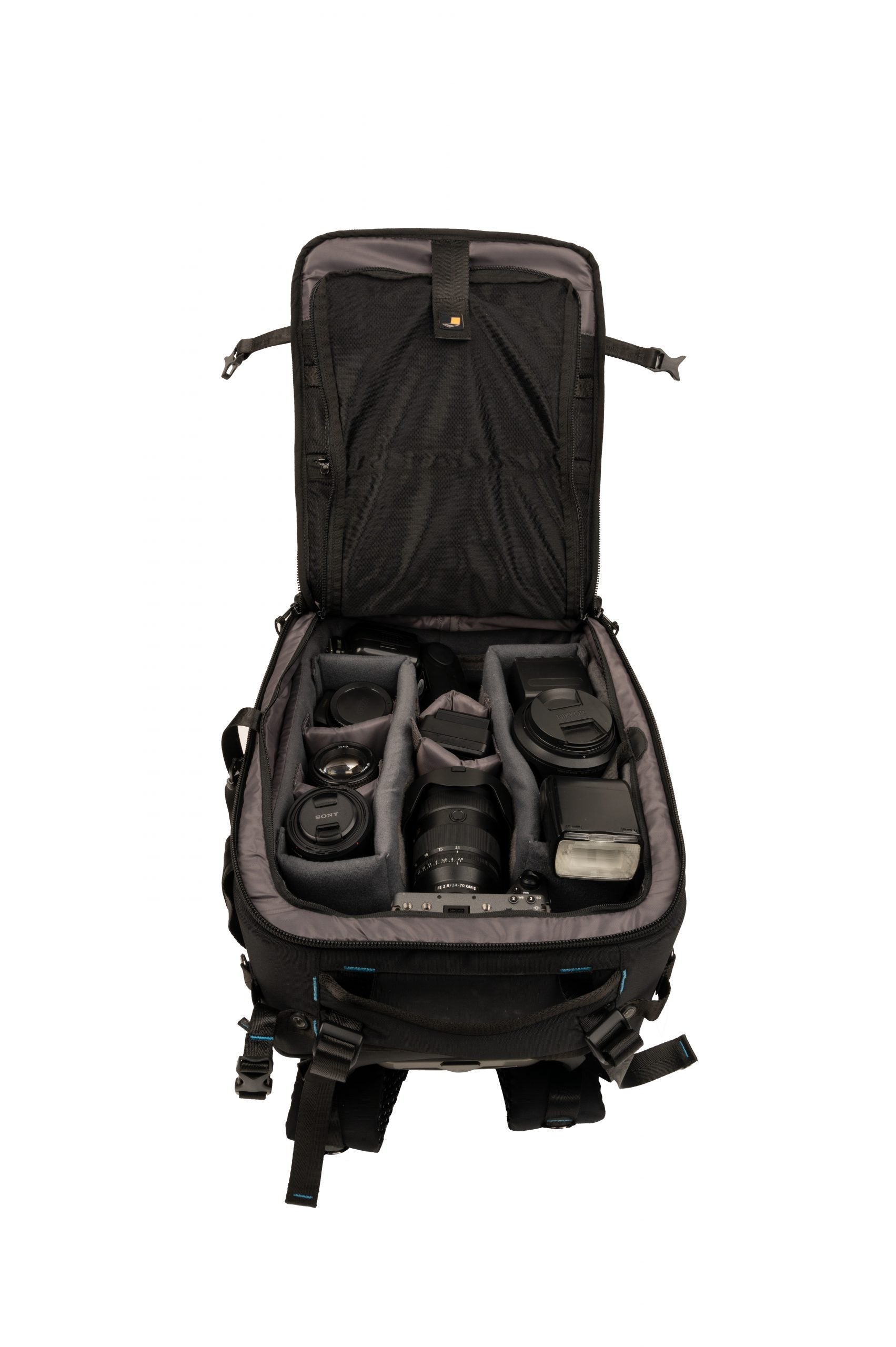 PROMAGE PROFESSIONAL DSLR BACKPACK PMB7000