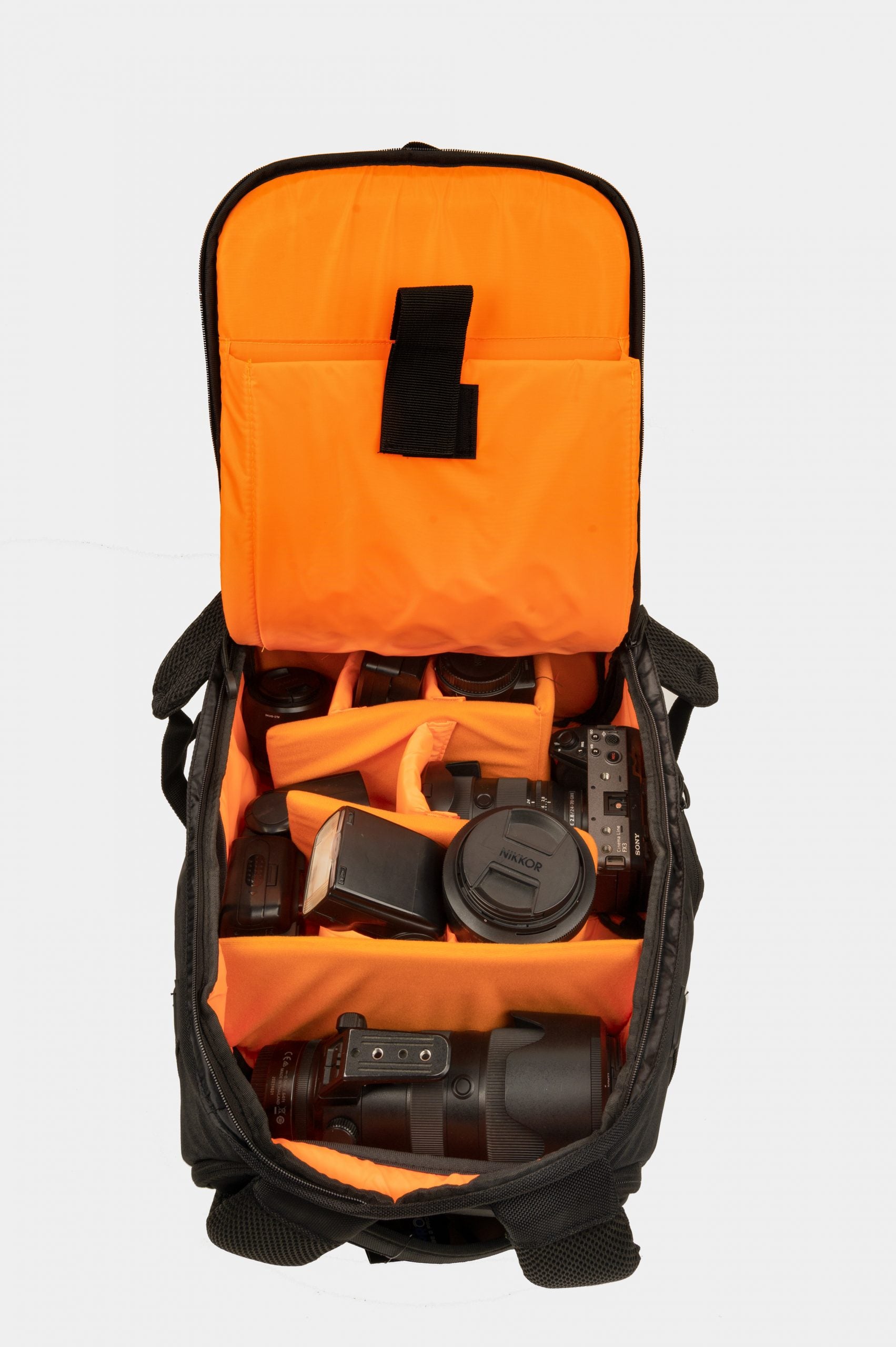 PROMAGE PROFESSIONAL DSLR BACKPACK PMB6200