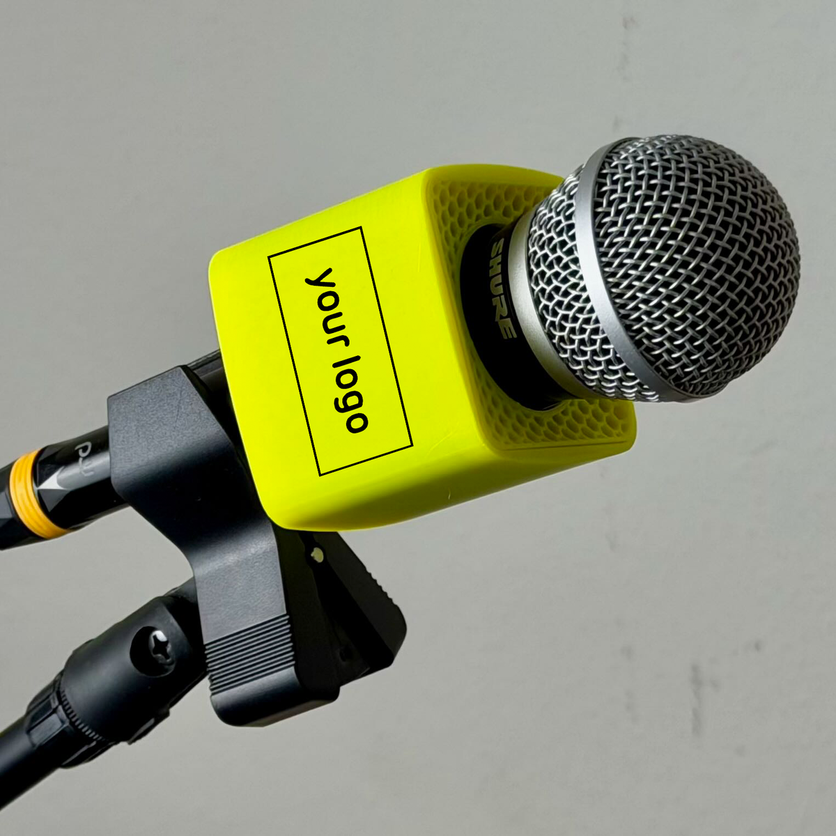 Schulze-Brakel PF 8100 C Premium Square Microphone Flag
