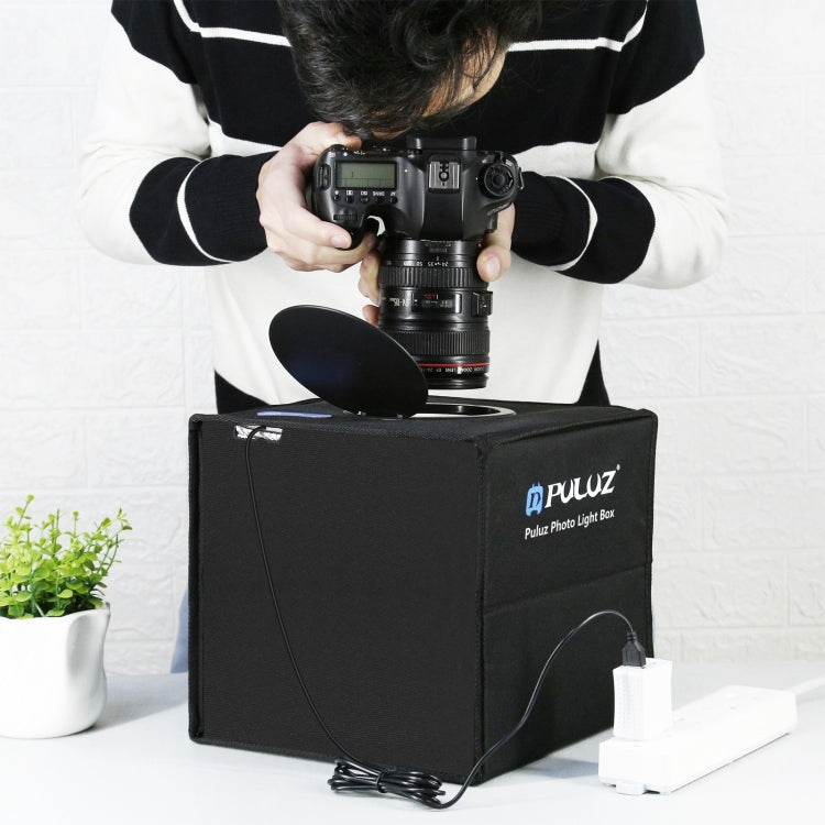 PULUZ 25 CM FOLDING HIGH 97 CRI RING LIGHT PHOTO LIGHTING STUDIO SHOOTING TENT BOX KIT WITH 6 COLORS BACKDROPS BLACK PU5025B