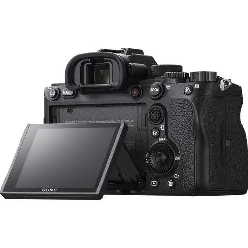 Sony Alpha a7R IV Mirrorless Digital Camera with 24-105mm Lens Kit