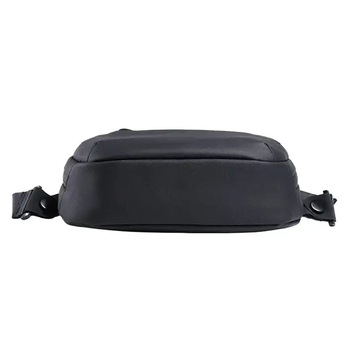 Ulanzi TRAKER Travel Chest Bag (BP08)