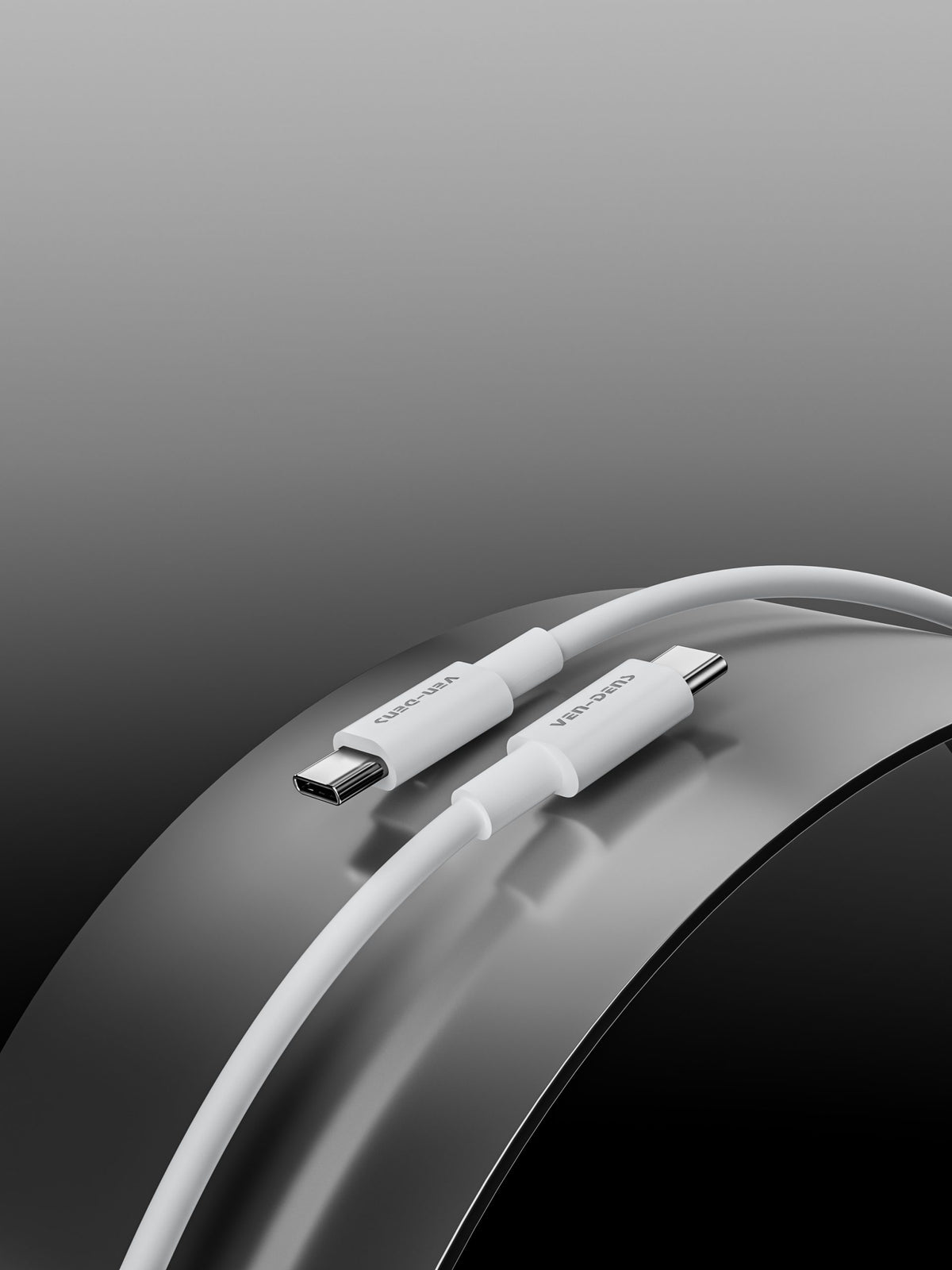 Ven-Dens VD-TC012AACP 30W UK PD Travel Charger with 27W USB-C to Lightning Cable (White) – view 3